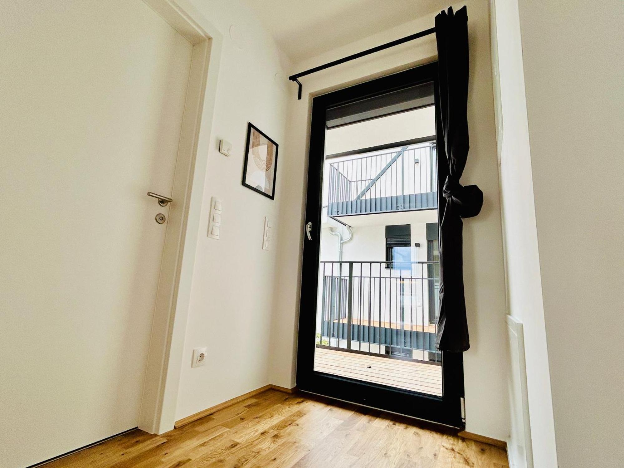 Modern Apartment With Balcony & Free Parking - Nearby Metro 비엔나 외부 사진